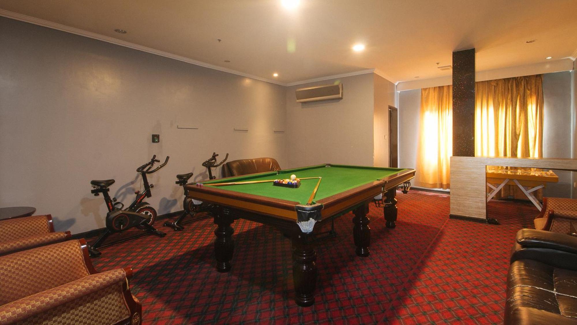 Reddoorz Premium At Jjimjbang Hotel Spa Manila Exteriör bild