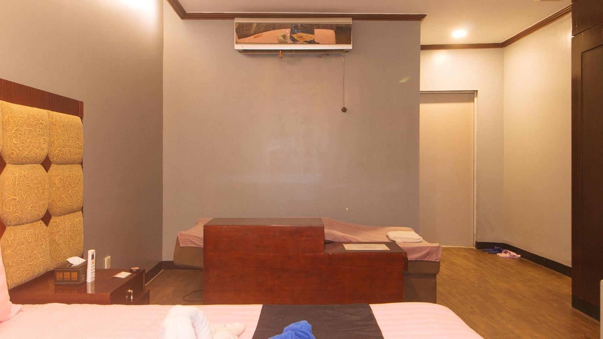 Reddoorz Premium At Jjimjbang Hotel Spa Manila Rum bild