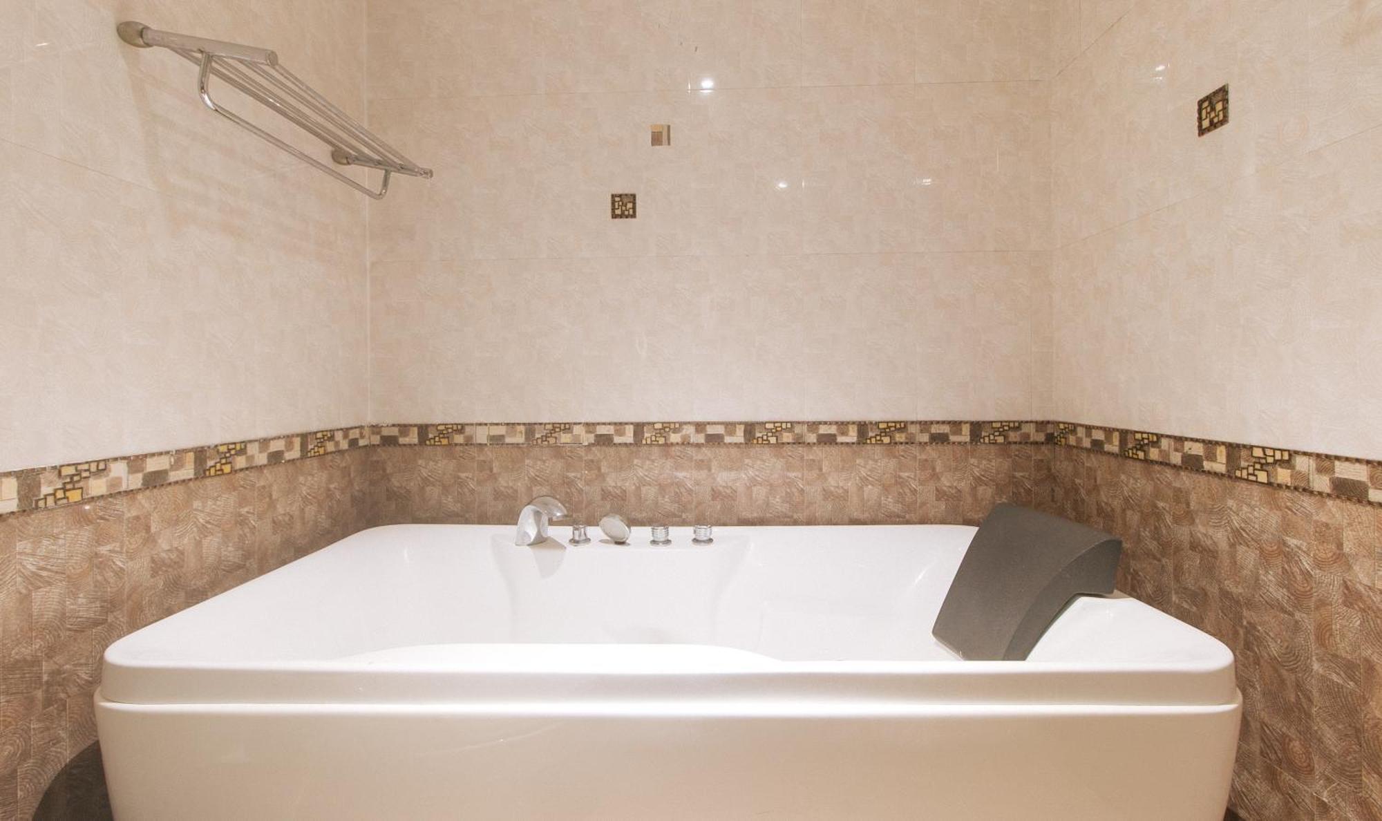 Reddoorz Premium At Jjimjbang Hotel Spa Manila Rum bild