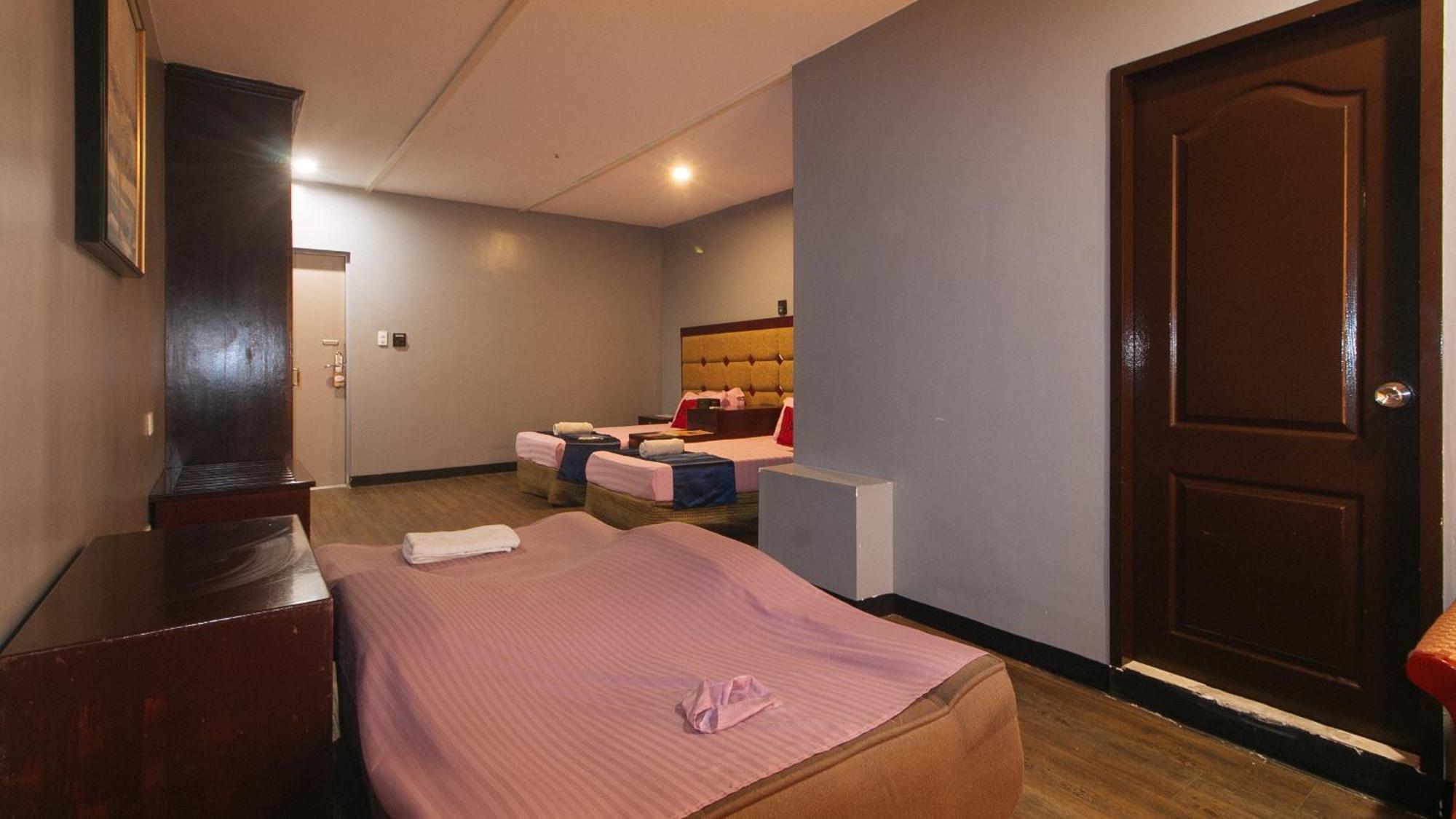 Reddoorz Premium At Jjimjbang Hotel Spa Manila Rum bild