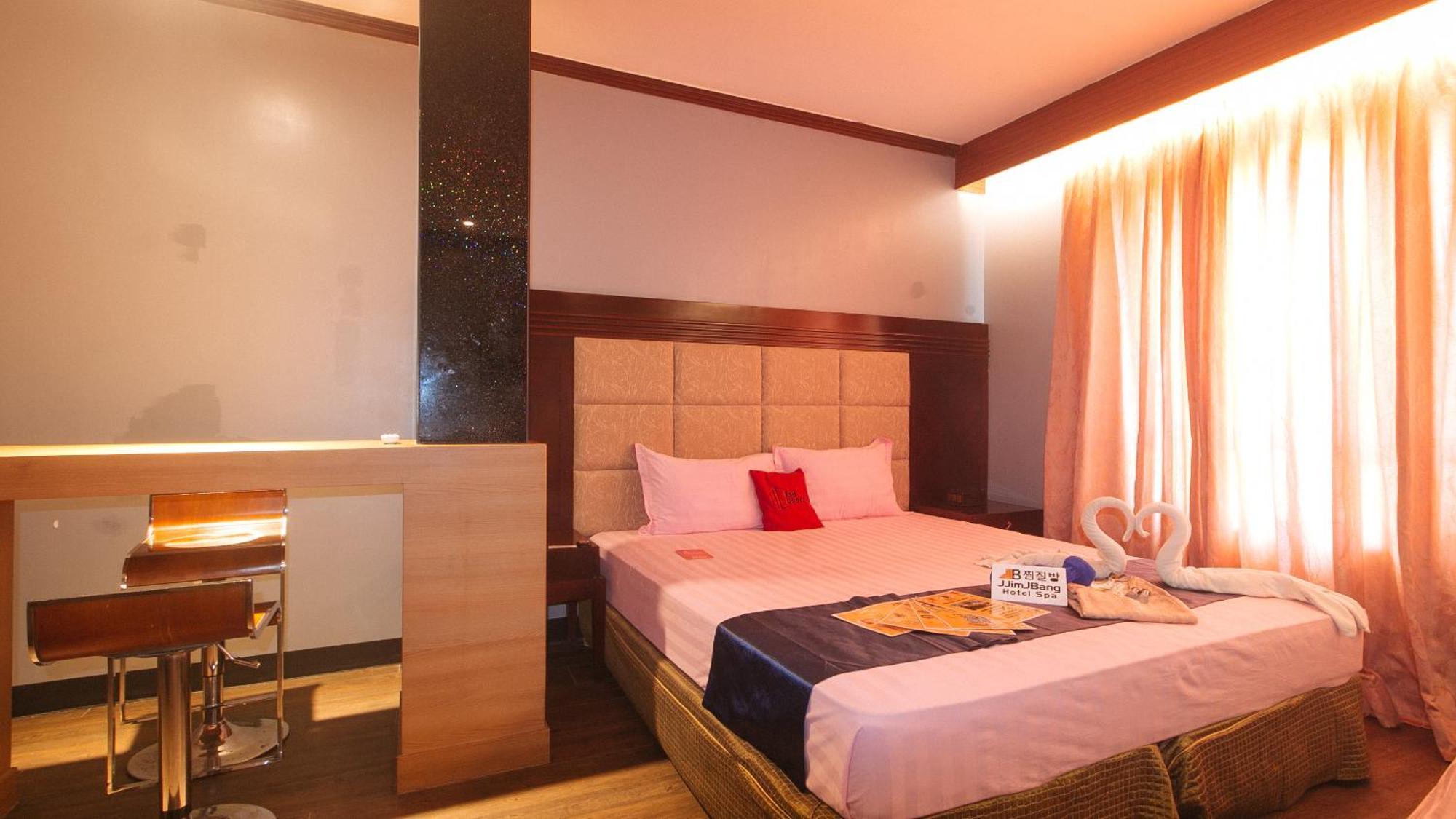 Reddoorz Premium At Jjimjbang Hotel Spa Manila Rum bild
