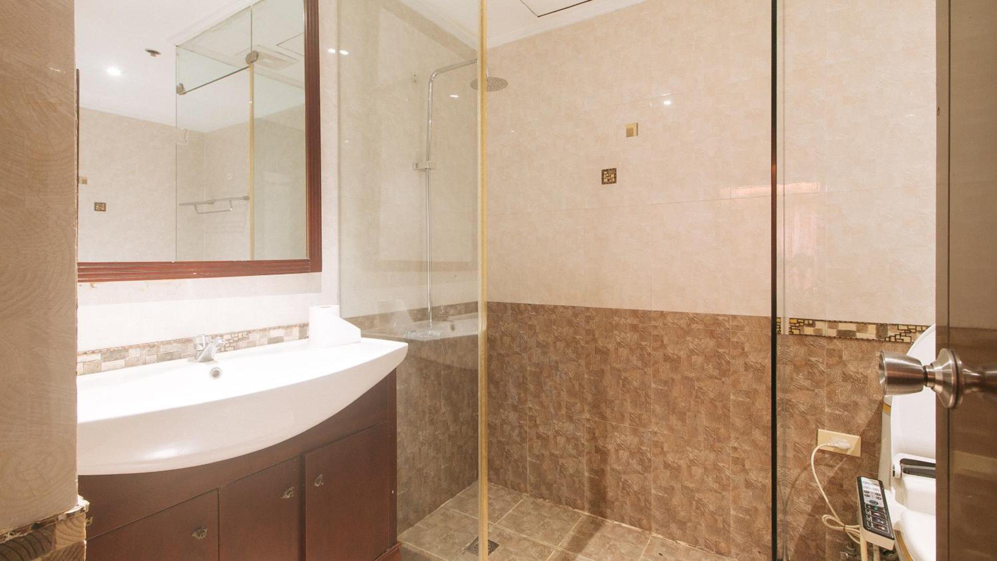 Reddoorz Premium At Jjimjbang Hotel Spa Manila Rum bild